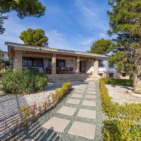 Villa Urban Mansion By Fidalsa